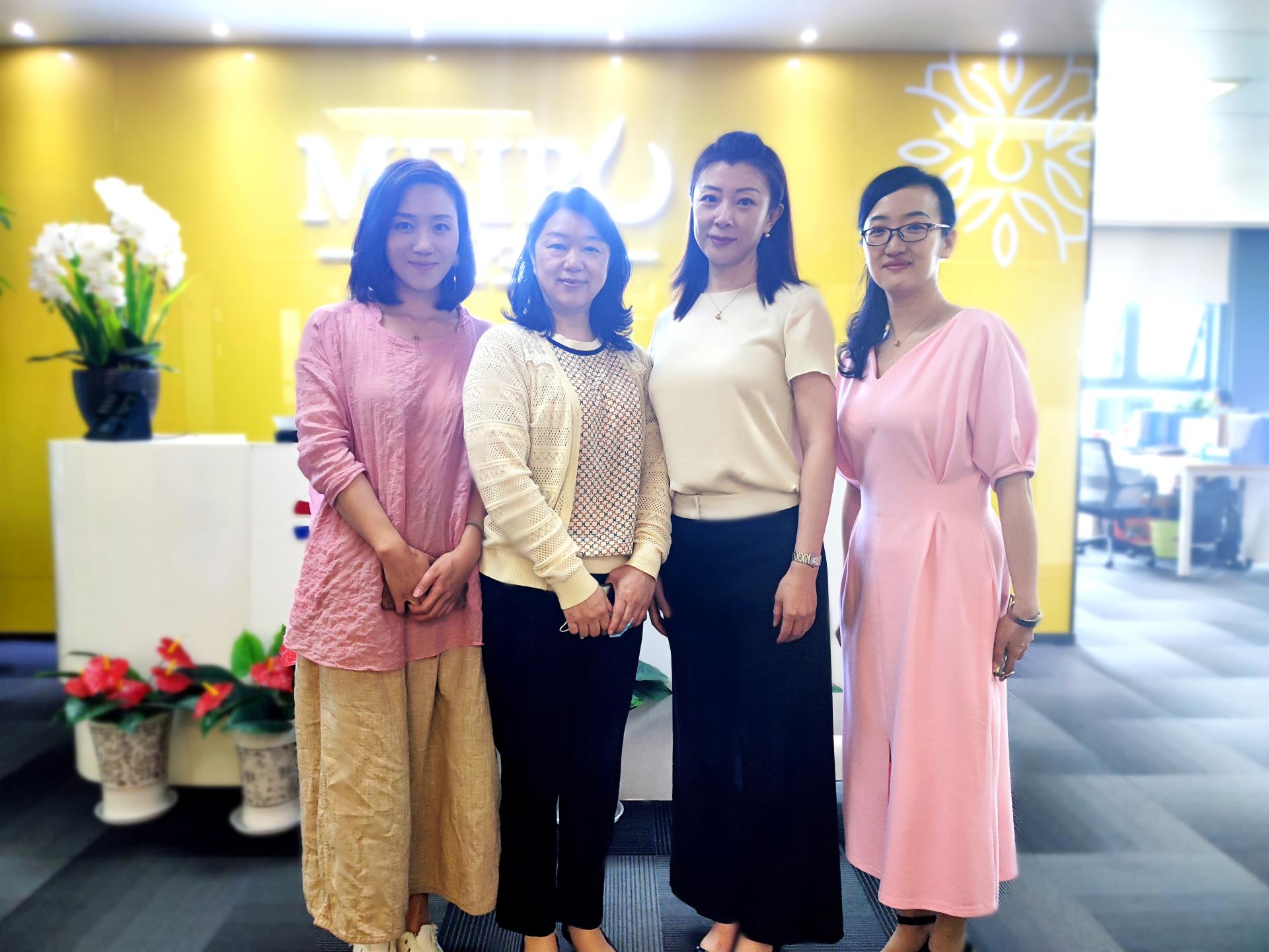 江岸區(qū)婦聯(lián)領導蒞臨東信醫(yī)藥集團走訪調研，助力企業(yè)發(fā)展